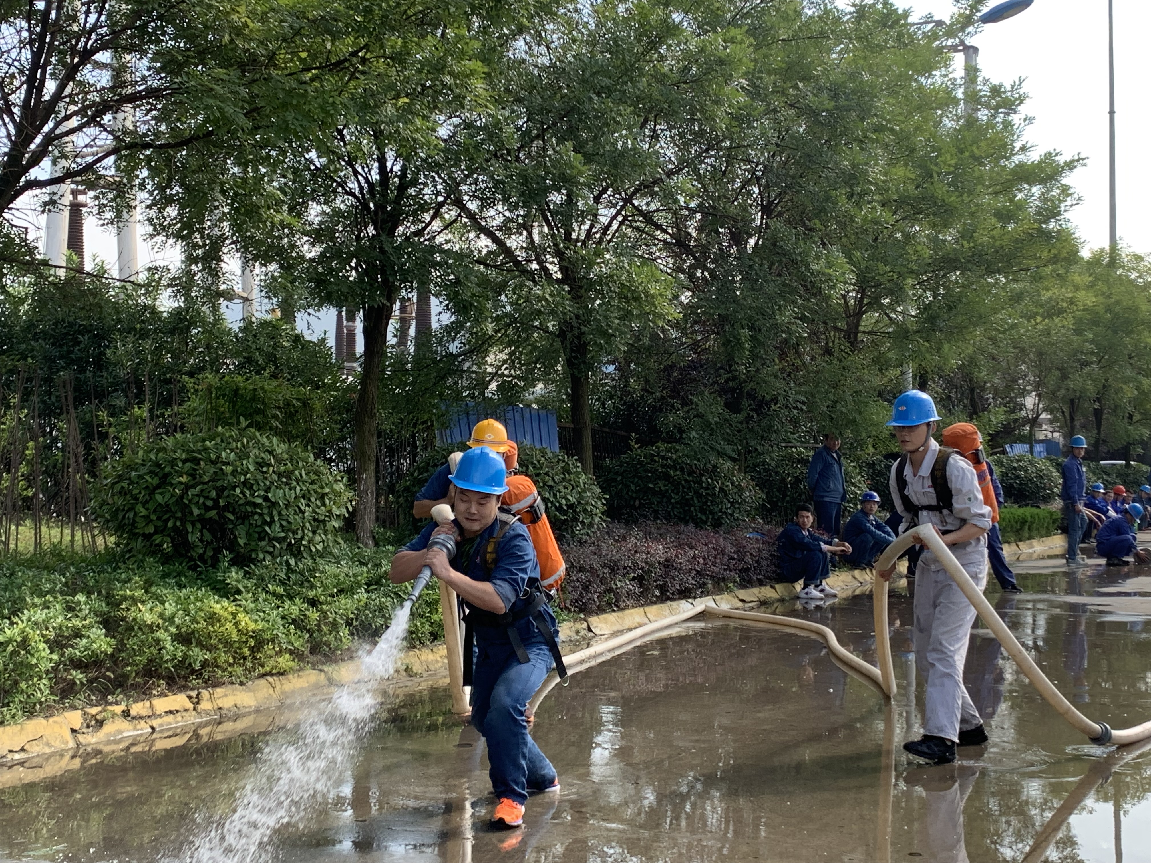 淬精兵，練技能！訓練場上揮汗如雨——公司第九屆消防救援、醫(yī)療急救技術(shù)暨第一屆綜合應急救援技術(shù)競賽備賽小記