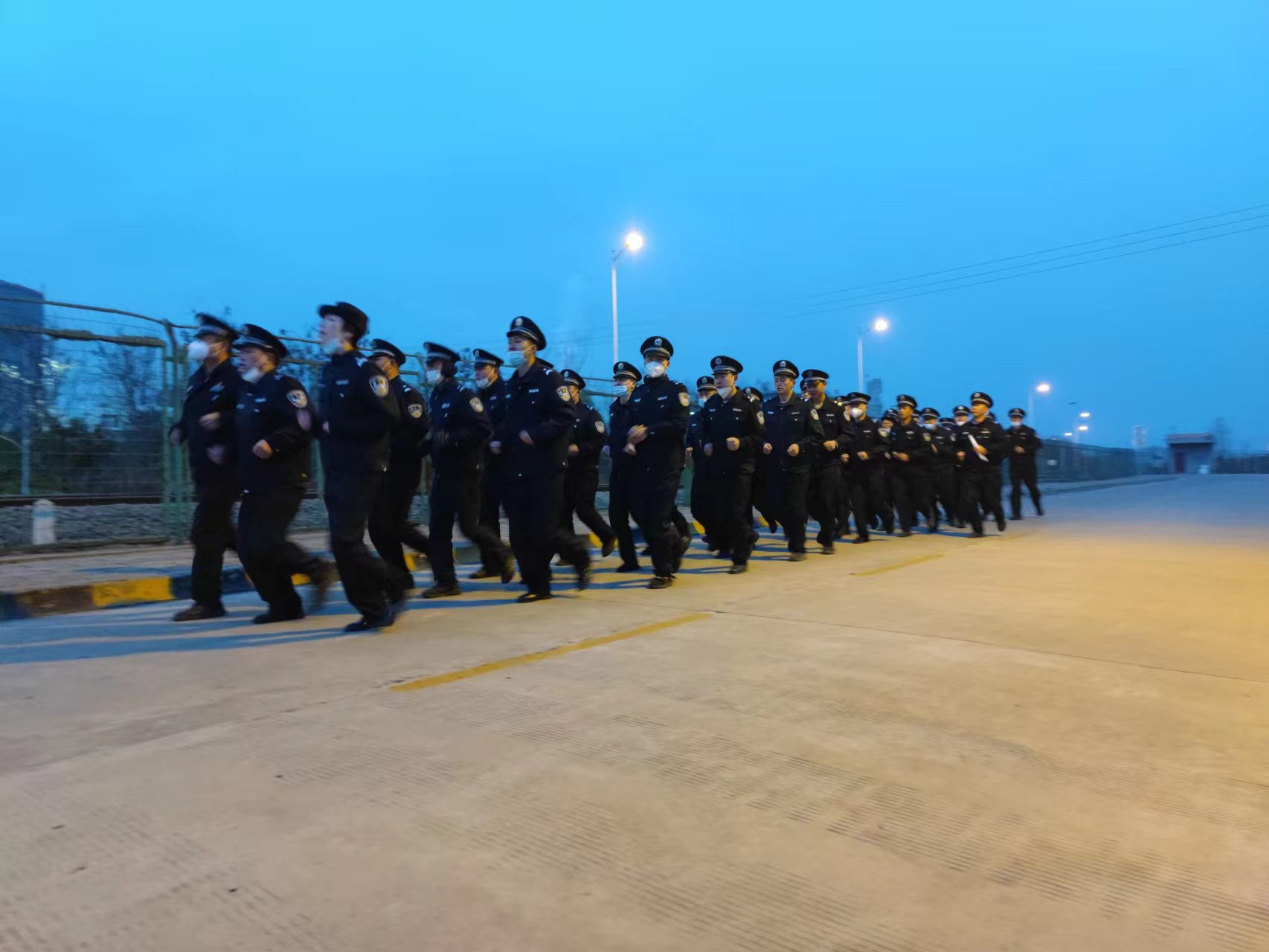 颯！春訓(xùn)練兵強(qiáng)體魄  淬煉鐵軍蓄新能